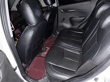 Chevrolet: Chevrolet Spark: 2017 г., 1 л, Автомат, Бензин, Хэтчбэк — 8