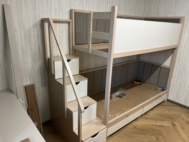 двухъярусные кровати для садика: Двухъярусная детская кровать, Новый, Другой материал, цвет - Серый