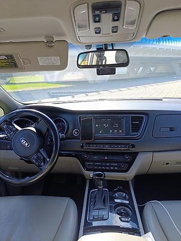 Kia: Kia Carnival: 2.2 l | 2015 il Van/Minivan — 13