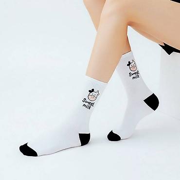 женские носочки: Носки (носочки) женские, высокие, с принтом / Хлопок — 1
