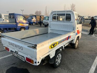 Легкий грузовой транспорт: Легкий грузовик, Б/у — 1