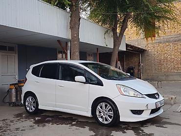 фит 3: Honda Fit: 2010 г., 1.5 л, Автомат, Бензин, Хэтчбэк — 1