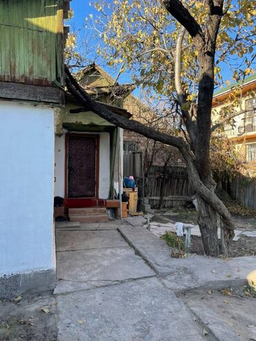 продажа домов в городе бишкек: 35 м², 2 комнаты, Требуется ремонт Без мебели