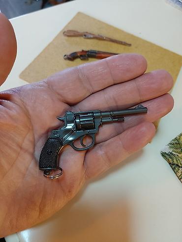 diorama: Fiqur, Metal, rəng - Qara — 1