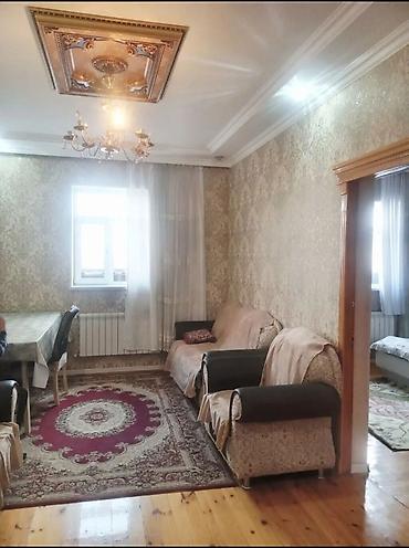 bine sovxoz evler: Binəqədi rayonu, Tovuz marketə yaxın 3 otaqdır.Yaxinliqda basqa ev de — 2