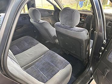 mazda 623: Mazda 626: 1997 г., 1.8 л, Механика, Бензин, Хэтчбэк — 8