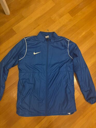 Pencəklər: Nike balonka