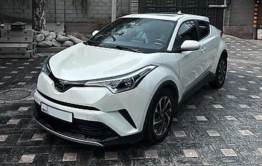 step rf3: Toyota C-HR: 2020 г., 2 л, Вариатор, Бензин, Кроссовер — 1