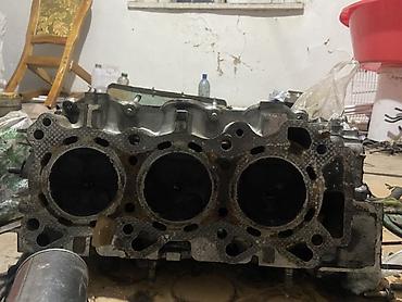 Двигатели, моторы и ГБЦ: Головка блока цилиндров (ГБЦ) 3‑цилиндровая, алюминиевая, с двумя — 11