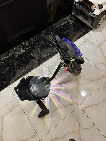 pedallı maşın: Uşaq üçün elektrikli əyləncə skeyti – robot dizaynlı drift kart — 5