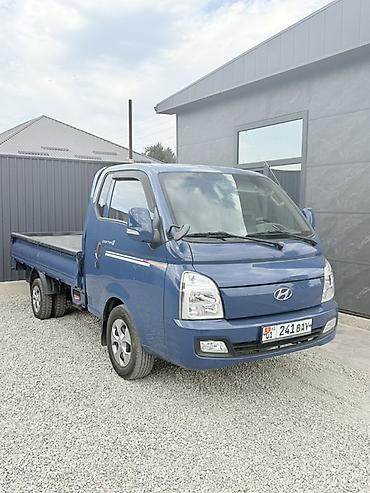 byd 2: Легкий грузовик, Hyundai, Стандарт, Б/у — 1
