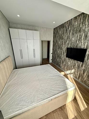 Продажа квартир: Студия, 88 м², 12 мкр Элитка, 8 этаж, Дизайнерский ремонт — 10