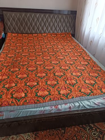 Спальные гарнитуры: Спальный гарнитур, Б/у, Двуспальная кровать, Дерево, Самовывоз