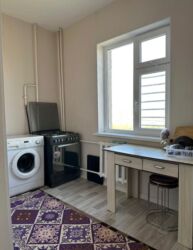 дом на ипатеку: 1 бөлмө, 41 кв. м, 105-серия, 7 кабат, Евроремонт