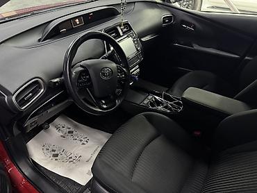 от приуса: Toyota Prius: 2020 г., Бензин — 4