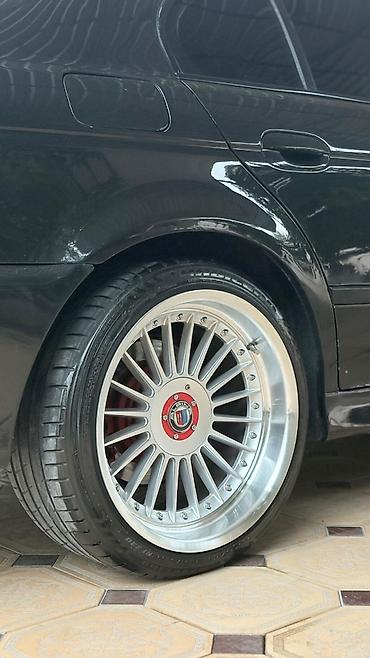 təkərler: Barter 128 style ile Alpina üslublu çoxşaxəli yüngül lehimli disklər — 2
