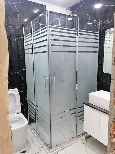 Duş kabinaları, arakəsmələr: Yeni Arakəsmə, Künc üçün, Ödənişli çatdırılma — 4