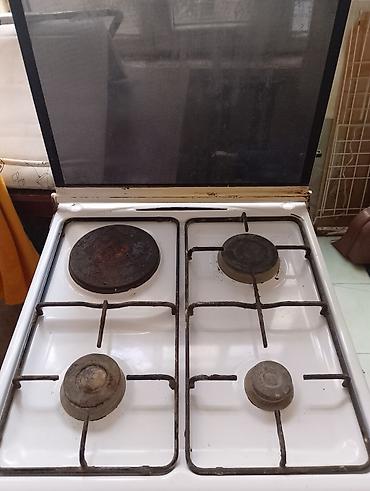 Qarışıq sobaları: Qaz plitəsi və soba - 4 gözlü kombinə edilmiş üst: 3 qaz ocağı + 1 — 4