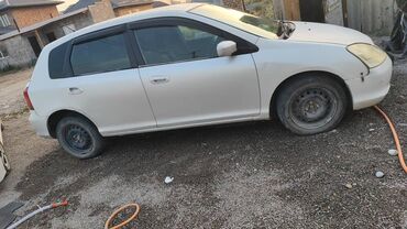 100000 сомдук машиналар: Honda Civic: 2001 г., 1.5 л, Автоматтык, Бензин, Хетчбек