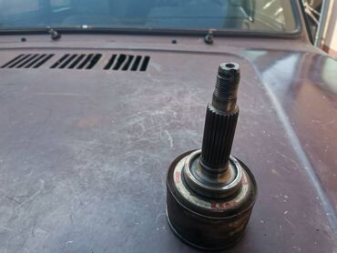Auto delovi: Homokinetički zglob Lada 2121,21213,21214 Niva 26mm. Polovno, ocuvano — 3