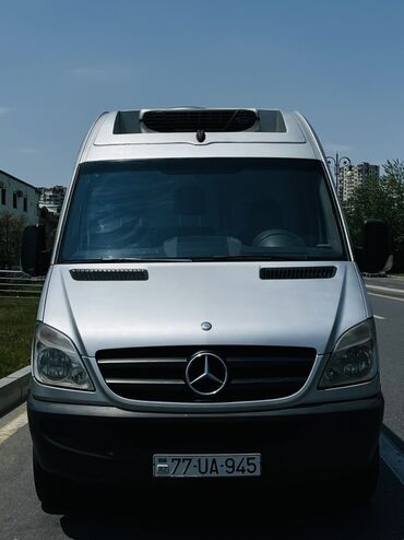 ayliq kiraye yuk masinlari: Mercedes-Benz Mercedes Sprinter, 2009 il, motor 2.2 l, Soyuducu, İşlənmiş