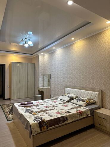 Посуточная аренда квартир: 3 комнаты, Душевая кабина, Постельное белье, Кондиционер — 5