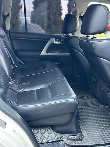 lend cruzer: Toyota Land Cruiser: 2014 г., 4.6 л, Автомат, Газ, Внедорожник — 8