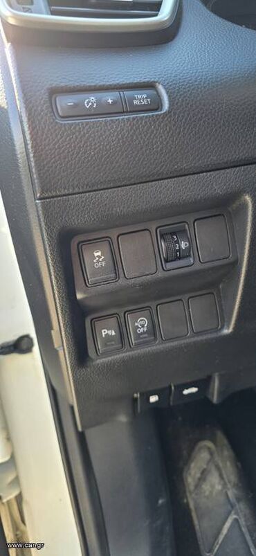 Nissan: Nissan Qashqai: 1.2 l. | 2014 έ. SUV/4x4 — 11