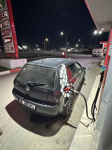 Volkswagen: Volkswagen Golf: 1999 г., 2 л, Ручные, Бензин, Хэтчбэк — 3