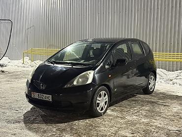 Honda: Honda Jazz: 2010 г., 1.3 л, Механика, Бензин, Хэтчбэк — 2