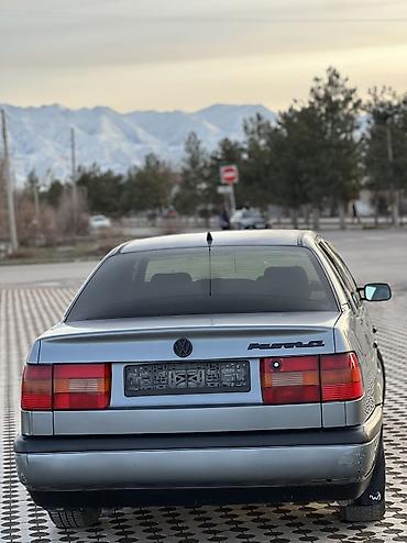 Volkswagen: Volkswagen Passat: 1994 г., 1.8 л, Механика, Газ, Седан — 6