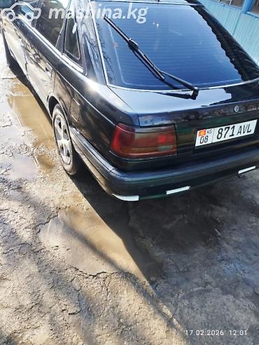 e klass: Mazda 626: 1990 г., 2 л, Механика, Бензин, Седан — 4