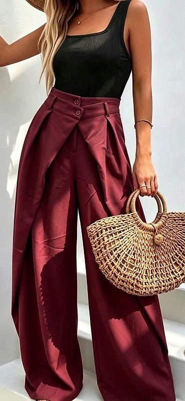 Ženske široke pantalone s preklopom i visokim strukom Pantalone na lalafo.rs Ženske široke pantalone s preklopom i visokim strukom Pantalone