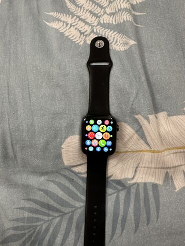 Наручные часы: Продаю аналог Apple Watch Часы от Mi Состояние