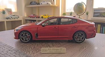 mini disk: KIA Stinger GT model avtomobili, 2018 buraxılışının 1:18 miqyaslı — 2
