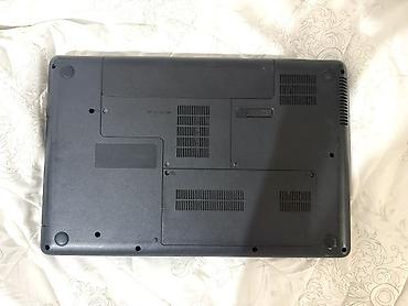 compaq laptop: Compaq noutbuk - Ekran: təxminən 15.6" - Klaviatura: tam ölçülü — 3