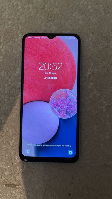 Samsung: Samsung Galaxy A13, 64 GB, rəng - Mavi, Barmaq izi, Simsiz şarj, İki sim kartlı