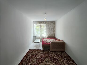 Краска: 2 комнаты, Собственник, Без подселения, С мебелью частично