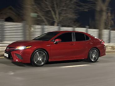 Toyota: Toyota Camry: 2020 г., 2.5 л, Автомат, Гибрид, Седан — 5