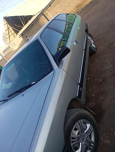 Audi: Audi 100: 1990 г., 2 л, Универсал — 7