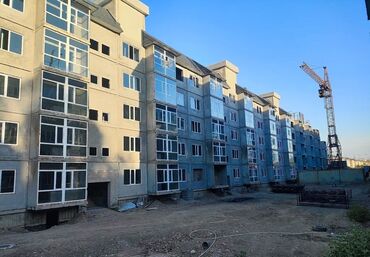 долгосрочная аренда квартир бишкек собственник: 2 комнаты, 74 м², Индивидуалка, ПСО (под самоотделку)