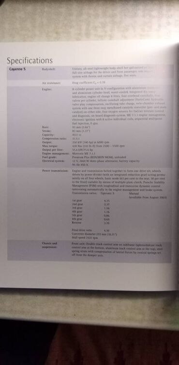 Knjige i stripovi: Knjiga: Porsche Cayenne, 2002. god. ISBN 3-7688-1403-3, 192 str — 7