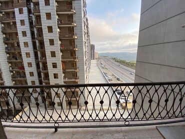 Uzunmüddətli kirayə mənzillər: Yeni Yasamal Jasmin parkda mənzil kirayə verilir. Mərtəbə 16/7. Ümumi — 9