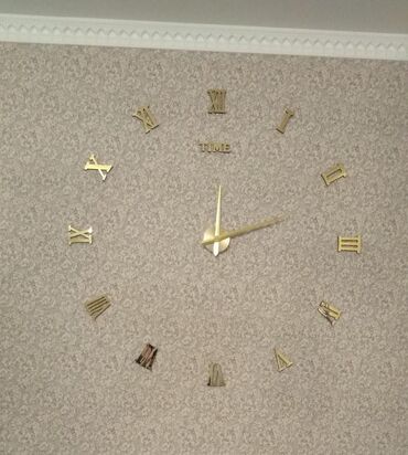 Ev saatları: Divar saatları, Mexaniki, Saniyə əqrəbi — 10