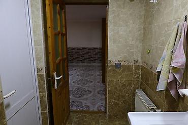 Həyət evləri və villaların satışı: 6 otaqlı, 300 kv. m, Orta təmir — 26