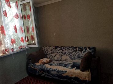 memar ecemi kiraye ev: 3 otaqlı, 100 kv. m, Orta təmir