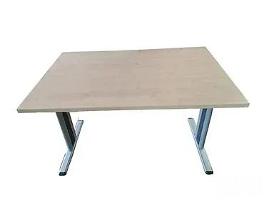 forma ideale komode fiokari: Sto jasen sa metalnim postoljem – 120x80 cm U ponudi su kvalitetni — 2