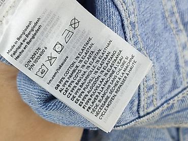 dresy pull and bear: Dziecięca kurtka jeansowa, 4-5 lat, 104-110 cm, H&M, stan - Bardzo dobry — 5