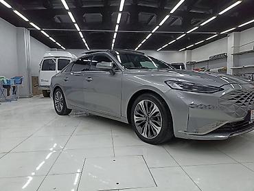 byd e6: Kia K8: 2022 г., 1.6 л, Автомат, Гибрид, Седан — 4