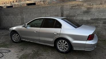 Mitsubishi Galant: 2001 г., Бензин, Седан — 1